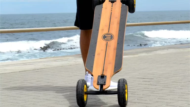 How to turn on an Electric skateboard
